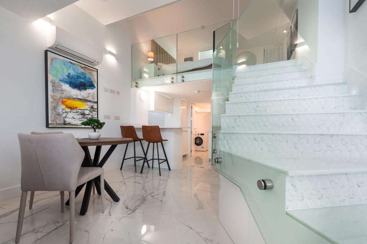 Beachfront Maisonette ジブラルタル エクステリア 写真