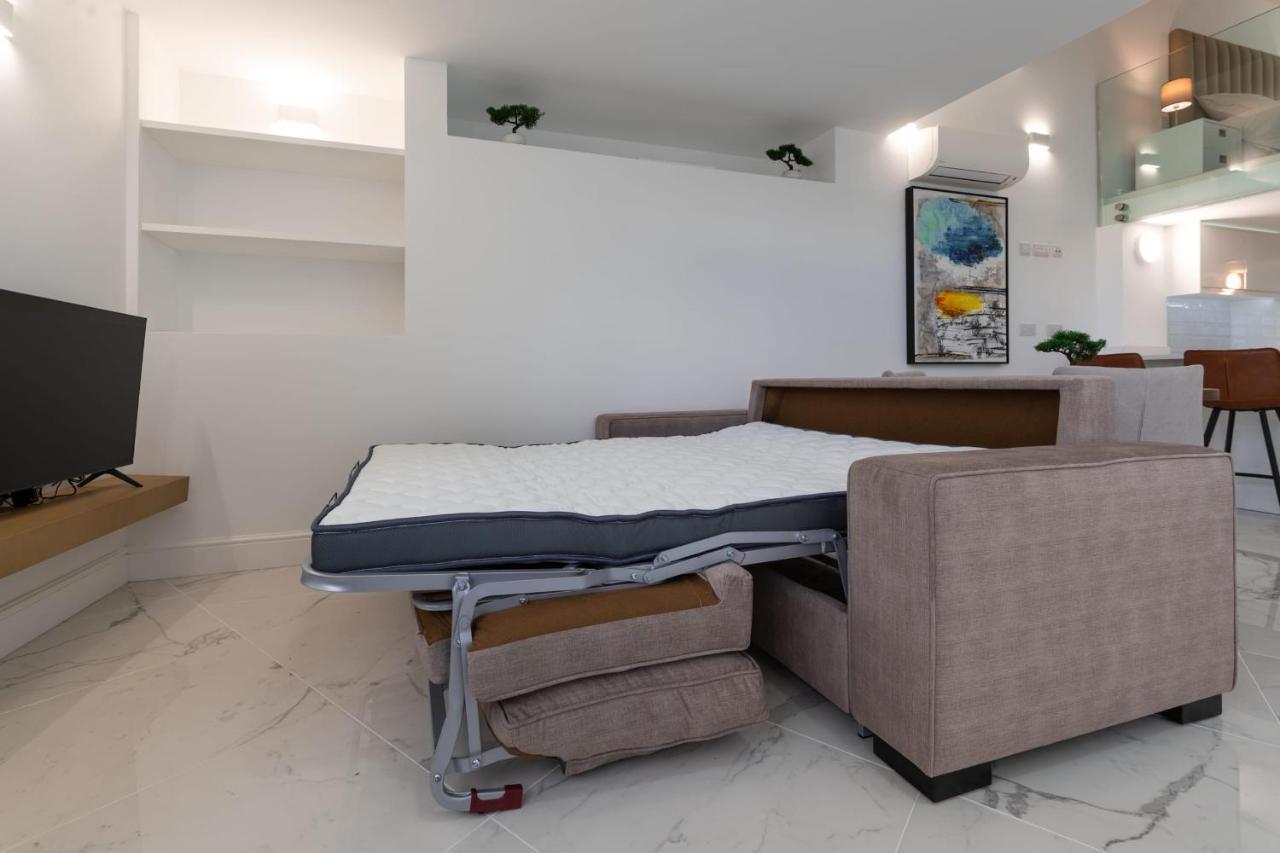 Beachfront Maisonette ジブラルタル エクステリア 写真
